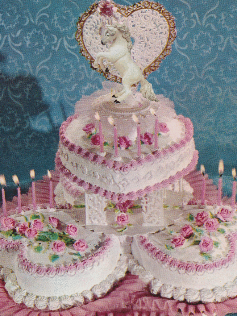 A vintage cake commemorating five years of Clotheshorse.